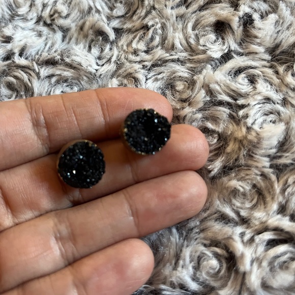 Kate Spade Druxy Stud Glitter Shimmer Earrings Costume Jewelry Sequin Metallic - Picture 12 of 16